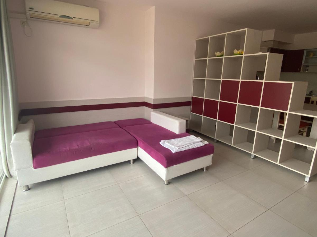 סאני ביץ' Holiday Apartments Grand Kamelia מראה חיצוני תמונה