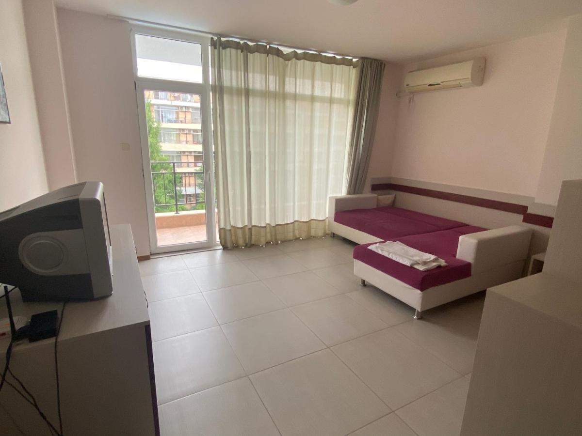 סאני ביץ' Holiday Apartments Grand Kamelia מראה חיצוני תמונה