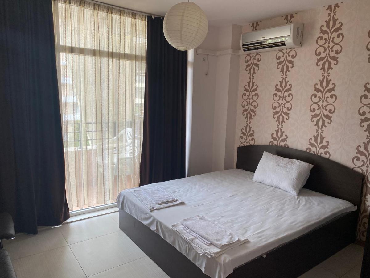 סאני ביץ' Holiday Apartments Grand Kamelia מראה חיצוני תמונה