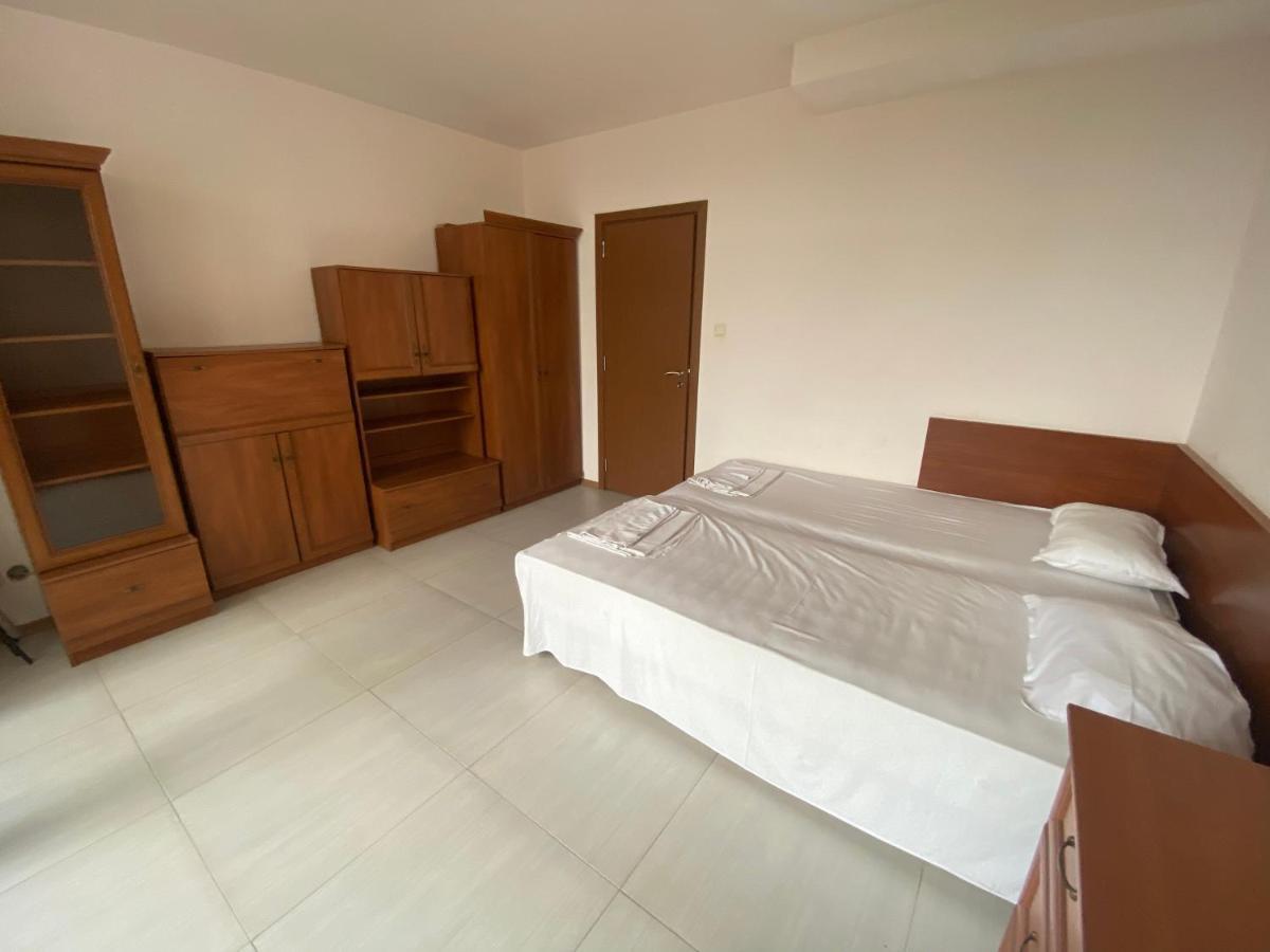 סאני ביץ' Holiday Apartments Grand Kamelia מראה חיצוני תמונה